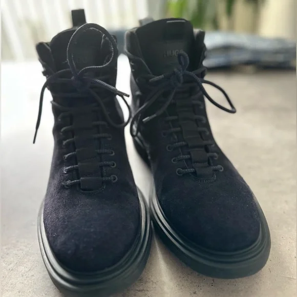 Hugo Boots - Picture 2 of 10